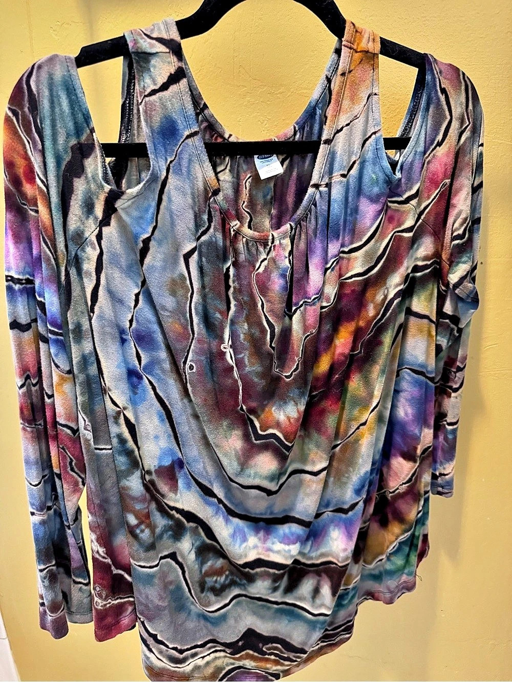 Custom Geode Abstract Tie Dye Long Sleeve Blouse (Multicolor)